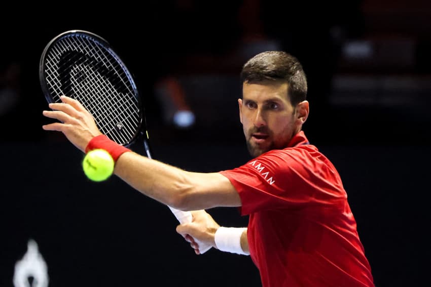 Djokovic enfrenta Sinner no Six Kings (Foto: Fayez Nureldine / AFP)