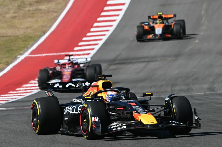 Max Verstappen durante a corrida do GP dos EUA de Fórmula 1 (Foto: Ronaldo Schemidt / AFP)