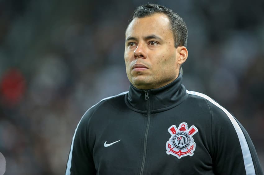 Jair Ventura no comando do Corinthians (Foto: Bruno Riganti/AGIF)