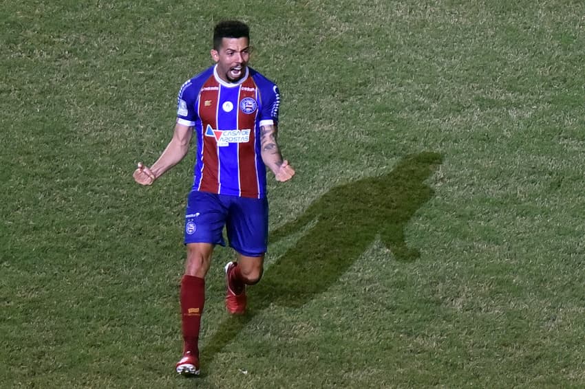 Flávio comemora gol pelo Bahia na Copa do Nordeste 2020 (Foto: Walmir Cirne/AGIF)