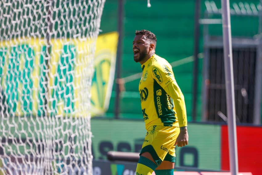 Reinaldo chegou ao Mirassol neste ano (Foto: Luiz Erbes/AGIF)