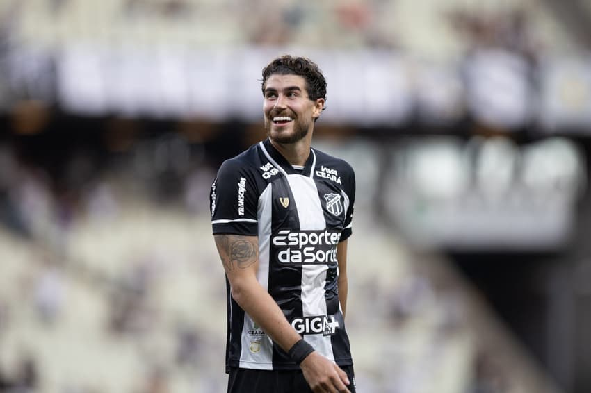 Pedro Raul marcou 13 gols pelo Ceará até o momento (Foto: Baggio Rodrigues/AGIF)