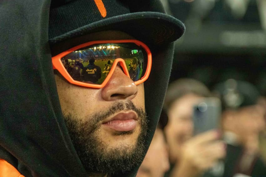 Memphis não entra em campo pelo Corinthians desde o dia 10 de setembro (Foto: Joisel Amaral/AGIF)