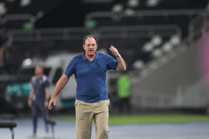 Rogério Ceni comanda o Bahia no Nillton Santos (Foto: Thiago Ribeiro/AGIF)