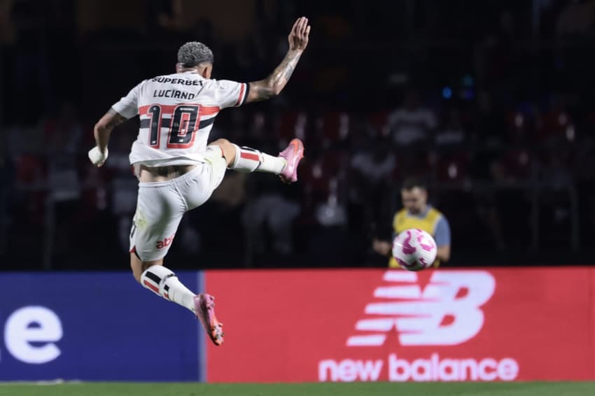 Luciano atacante São Paulo