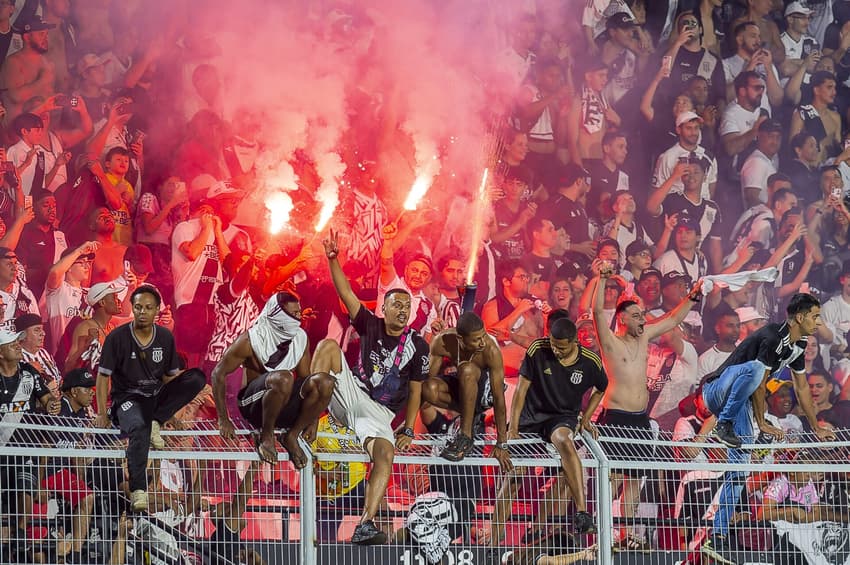 CBF anuncia premiação extra aos 20 clubes da Série C: saiba valor (Foto: Anderson Romao/AGIF)