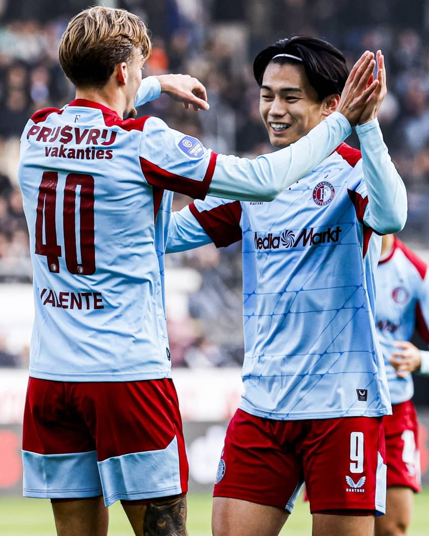 Algoz da Seleção Brasileira, japonês Ayase Ueda marca hat-trick em vitória do Feyenoord no Campeonato Holandês (Foto: Divulgação/Feyenoord)