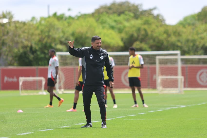 Emiliano Díaz, auxiliar técnico do Internacional