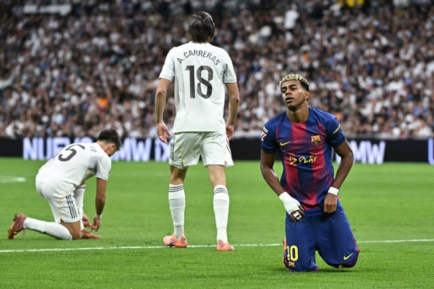 Lamine Yamal no duelo contra o Real Madrid (Foto: Javier Soriano/AFP)