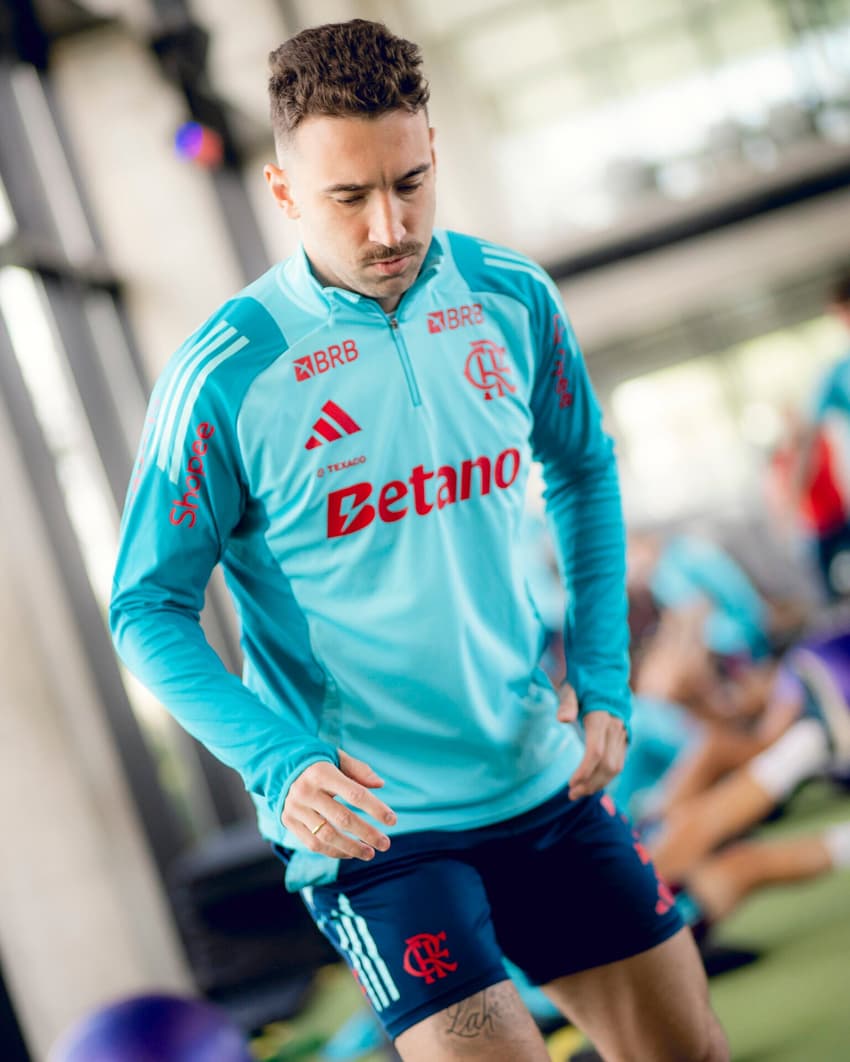 Léo Ortiz Flamengo treino Racing