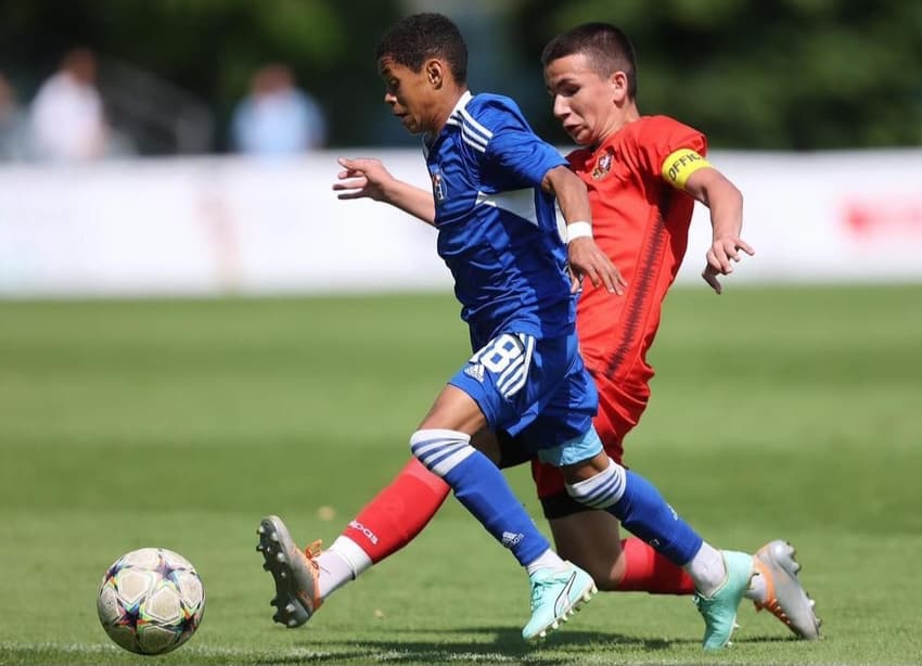 Rafael Belinho em ação pelo Dinamo Zagreb (Foto: Divulgação/ Dinamo Zagreb)