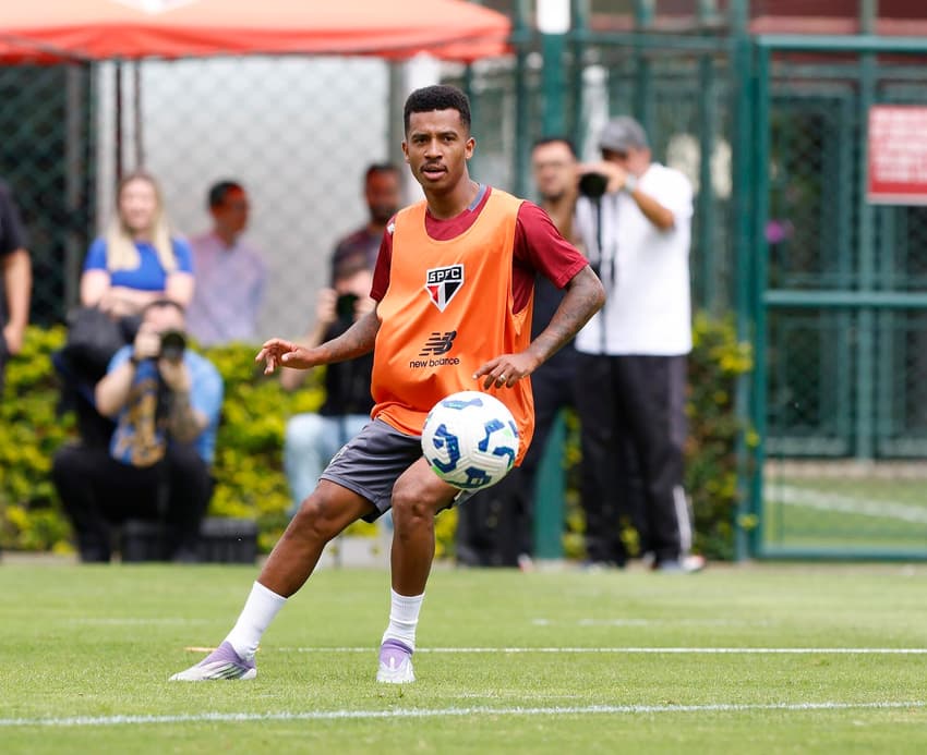 São Paulo abriu parte do treino para a imprensa (Foto: Rubens Chiri / São Paulo FC)