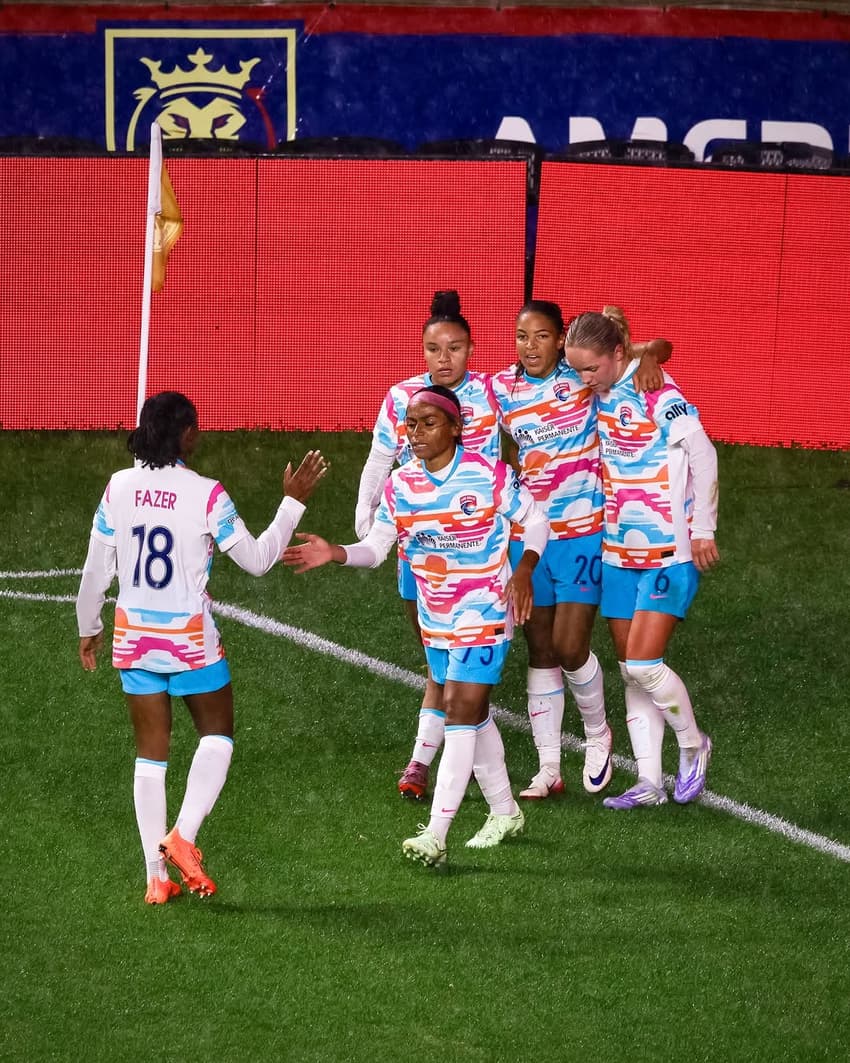 Dudinha comemora gol pelo San Diego Wave. (Foto: San Diego Wave/Divulgação)