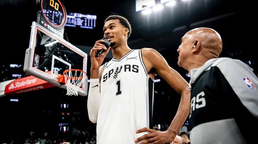 Victor Wembanyama no início da temporada da NBA (Foto: Reprodução)