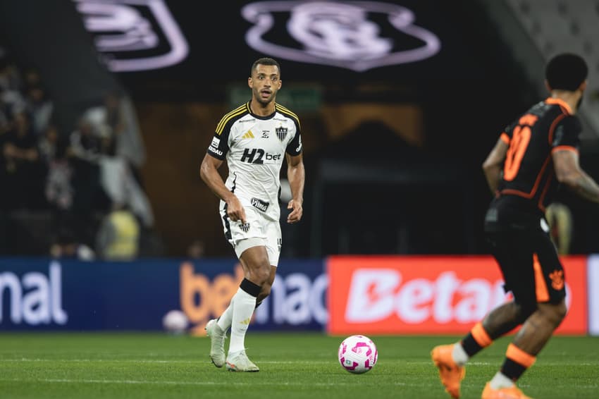 Vitor Hugo diz não ter tempo para lamentar (Foto: Pedro Souza / Atlético)