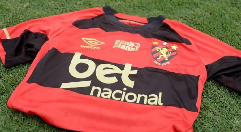 Camisa do Sport Recife feminino. (Foto: Sandy James - Sport CR)