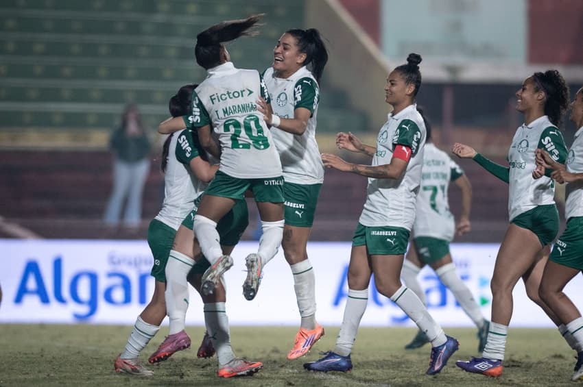 Palmeiras comemora classificação da Ladies Cup. (Foto: Guilherme Veiga / Brasil Ladies Cup)
