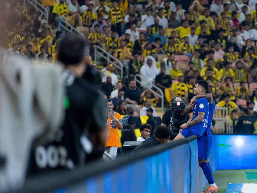 Pela Liga Saudita, o Al-Hilal venceu o Al-Ittihad por 2 a 0 (Foto: Divulgação/Al-Hilal)