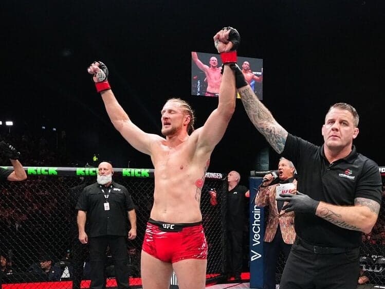 Alexander Volkov venceu Jailton Malhadinho no UFC 321 (Foto: Reprodução/UFC Brasil)