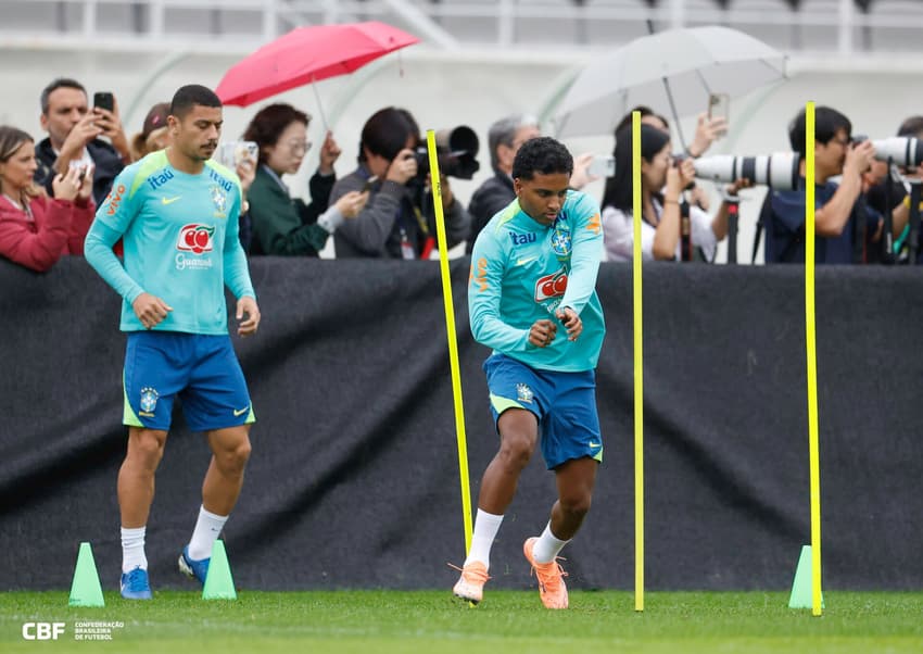 O volante André e o atacante Rodrygo estão de volta à Seleção Brasileira