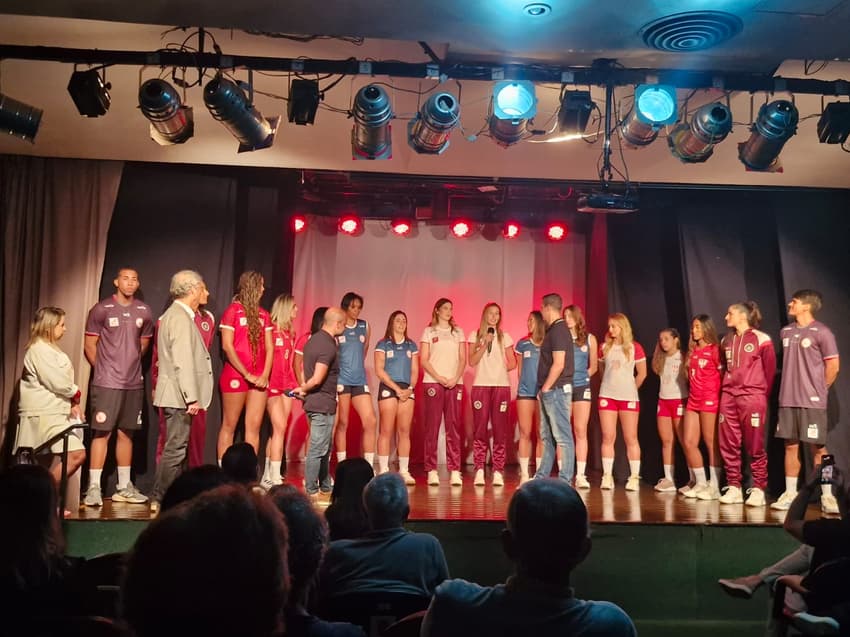 Apresentação do uniforme do vôlei do Tijuca Tênis Clube (Foto: Divulgação/TTC)