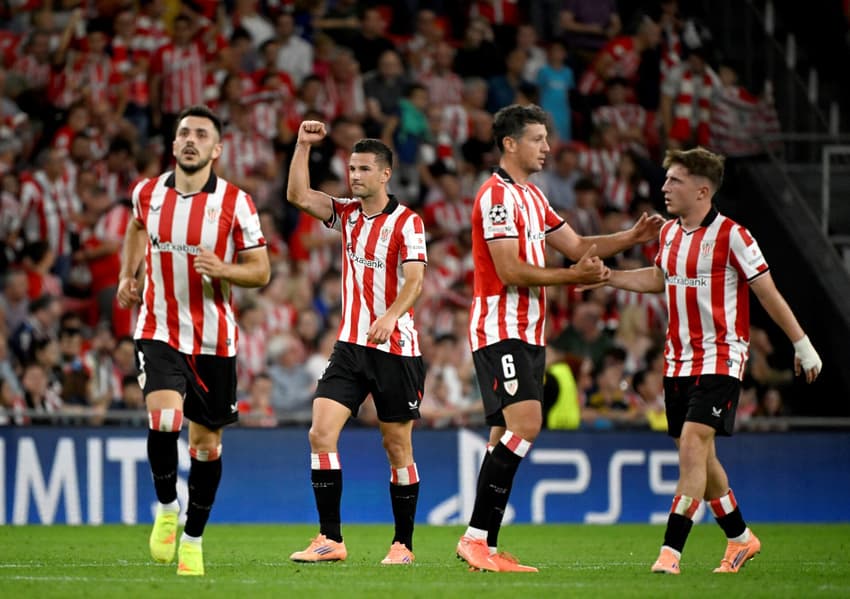Athletic Bilbao venceu Qarabag de virada na Champions League (Foto: ANDER GILLENEA / AFP)