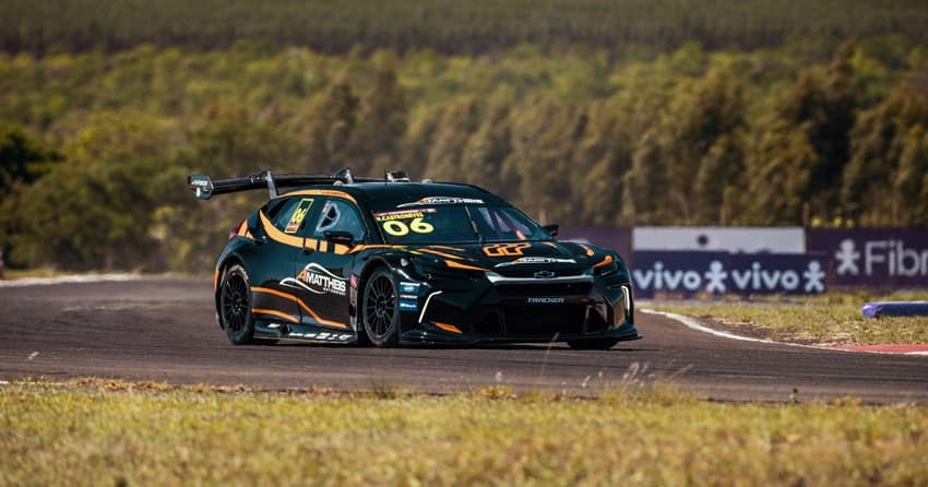 Castroneves em Campo Grande (Foto: Vicar)