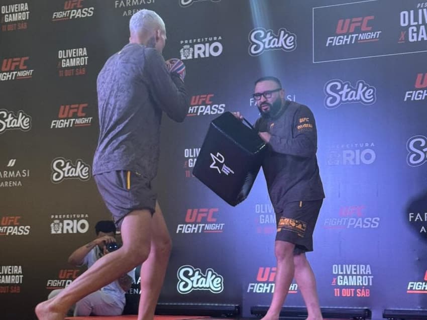 Charles do Bronx em ação no treino aberto antes de UFC Rio (Foto: Anna Ramos/Lance!)