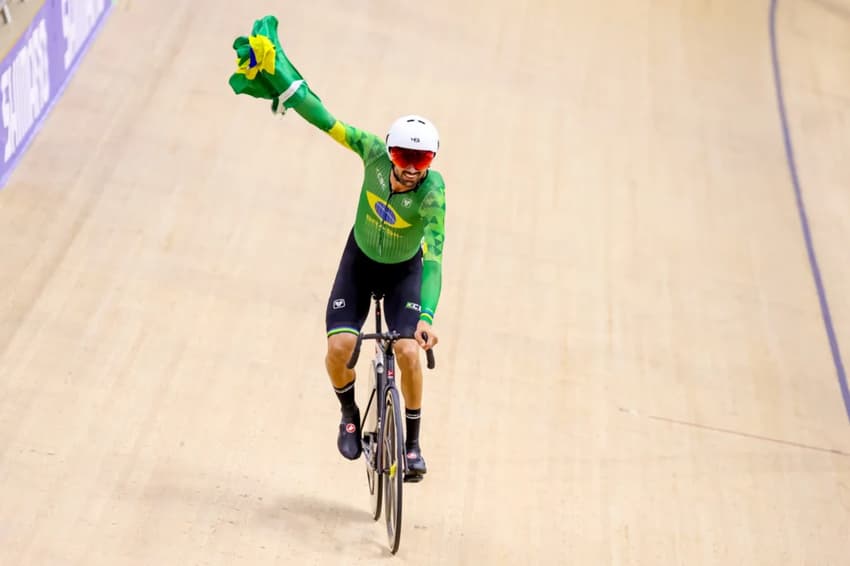 Lauro Chaman no Mundial de ciclismo de Pista no Rio de Janeiro. (Foto: Miriam Jeske/CBC)