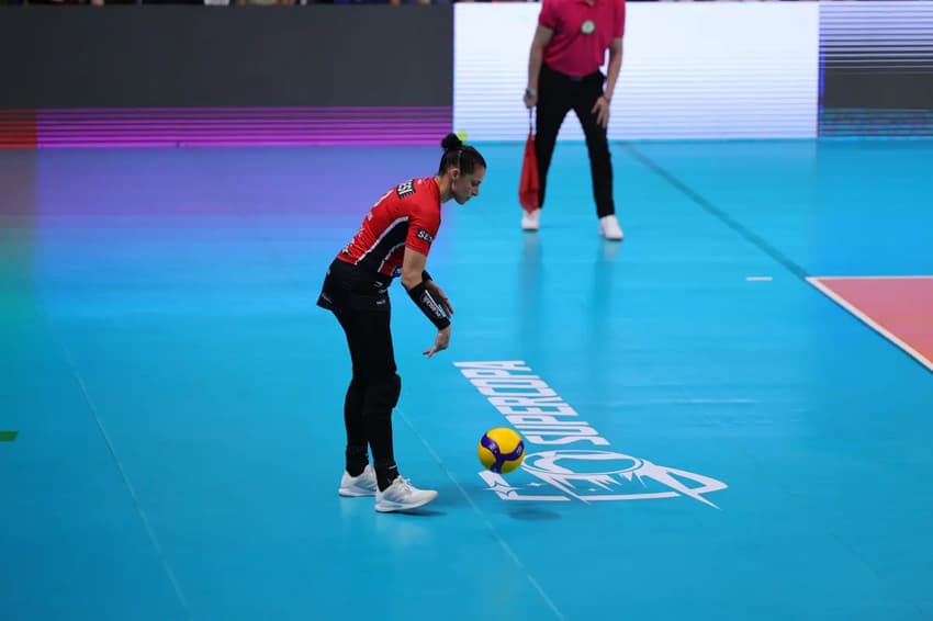 A capitã Dani Lins, durante disputa da Supercopa de Vôlei