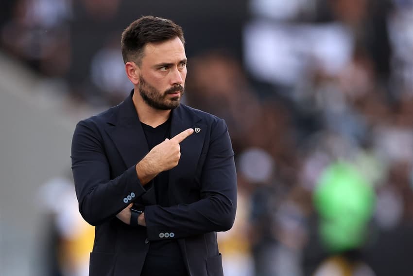 Davide Ancelotti, técnico do Botafogo