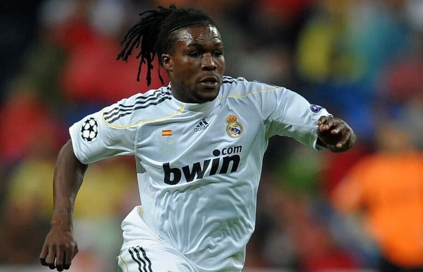 Hospitalizado por conta de um AVC, Drenthe atuou pelo Real Madrid entre 2007 e 2010 (Foto: Reprodução/Real Madrid)