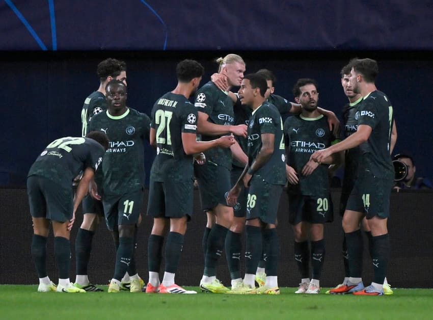 Com gol de Haaland, Manchester City venceu o Villarreal por 2 a 0, pela Champions League (Foto: JAVIER SORIANO / AFP)