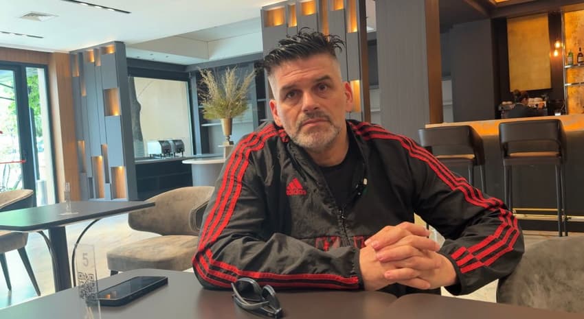 Mancuso, ex-Flamengo, em entrevista ao Lance! (Foto: Lucas Bayer/Lance!