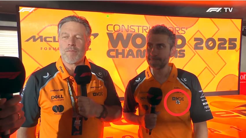 Andrea Stella, chefe da McLaren, homenageia Gil de Ferran (Foto: Reprodução/F1TV)