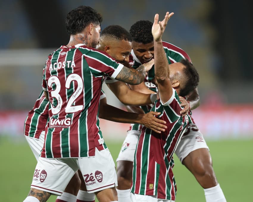 Jogadores do Fluminense comemoram gol contra o Ceará, no Brasileirão