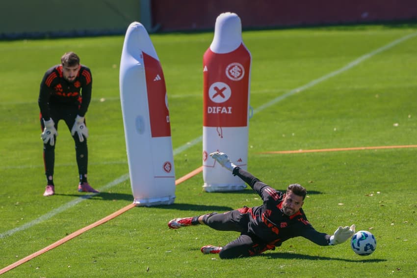 Anthoni e Ivan Quaresma, goleiros do Internacional