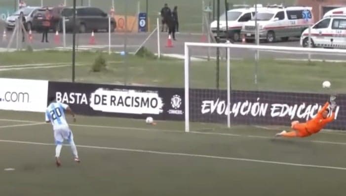 Bruninho Samudio defendeu mais um pênalti pela Seleção Brasileira (Foto: Reprodução)