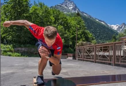 Atleta russo em exercício de preparação física (Reprodução)