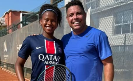 Victoria Barros e Ronaldo Fenômeno (Reprodução)