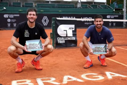 Demoliner e Luz foram campeões de duplas no Challenger de Braga, Portugal (Divulgação)