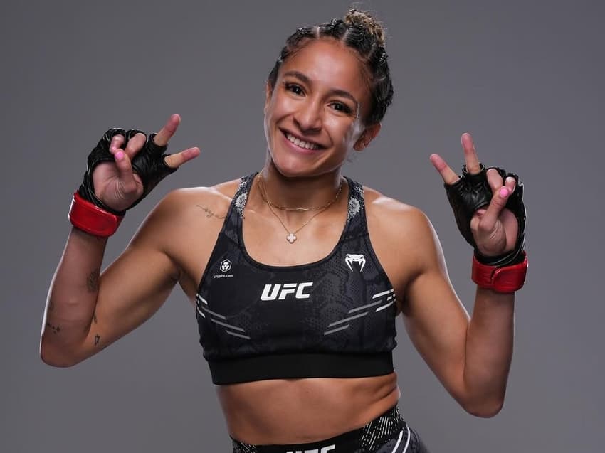 Jaqueline Amorim no UFC (Foto: Reprodução/Instagram:jacqueamorimjj)