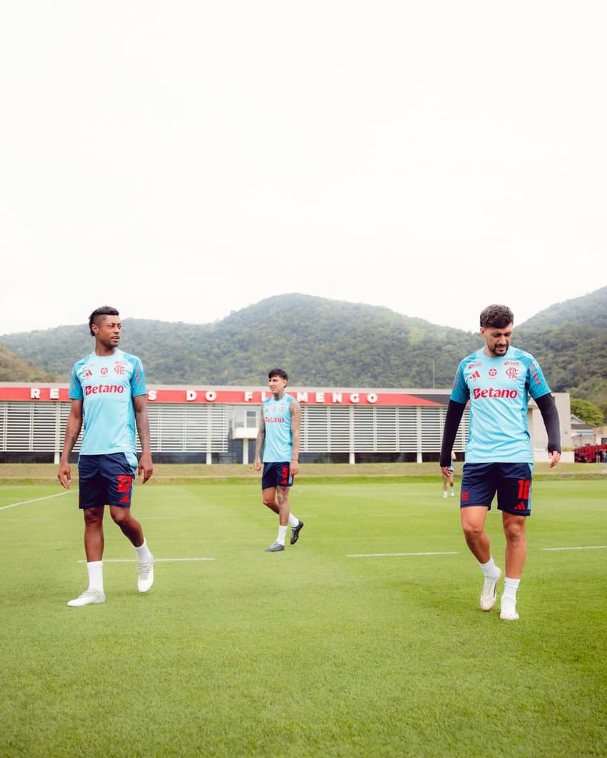 Pulgar no treino do Flamengo de sábado (Foto: Divulgação/Flamengo)