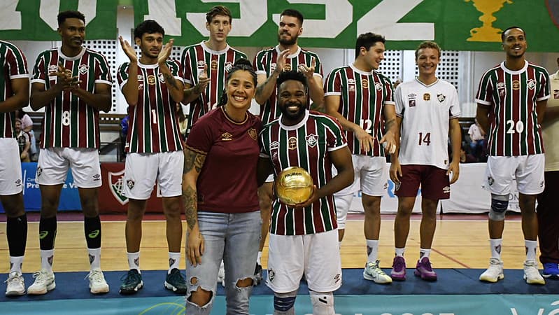 Robinho foi "MVP" da partida (Foto: Divulgação / Fluminense)
