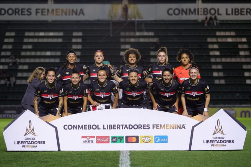 Equipe feminina do São Paulo (Foto: Staff Images Woman / Conmebol)