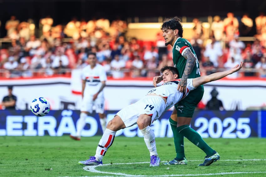 São Paulo e Palmeiras viveram clássico marcado por polêmicas (Foto: Marcello Zambrana/AGIF)