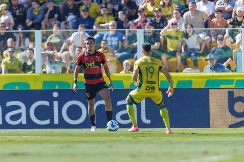 Sport e Mirassol se enfrentam pelo Brasileirão