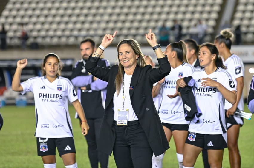 Tatiele Silveira, treinadora do Colo-Colo na Libertadores Feminina. (Foto: Staff Images Woman/CONMEBOL)