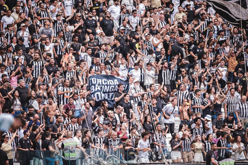 Torcida do Atlético-MG na Arena MRV para a final do Brasileirão Sub17 contra o Grêmio (Foto: Pedro Vale/CBF)