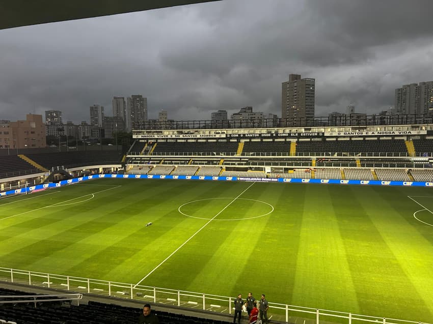 Vila Belmiro recebe Santos x Corinthians